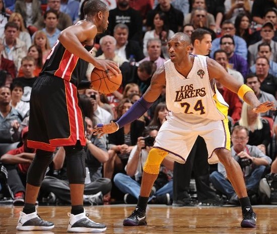 一举措正是 一举措正是