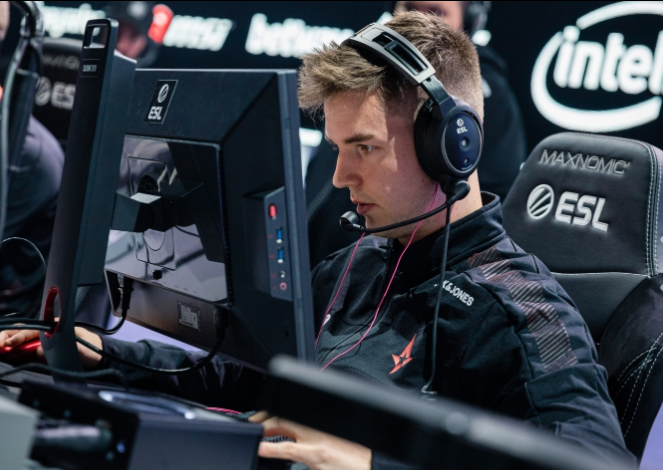 同时也展现 同时也展现