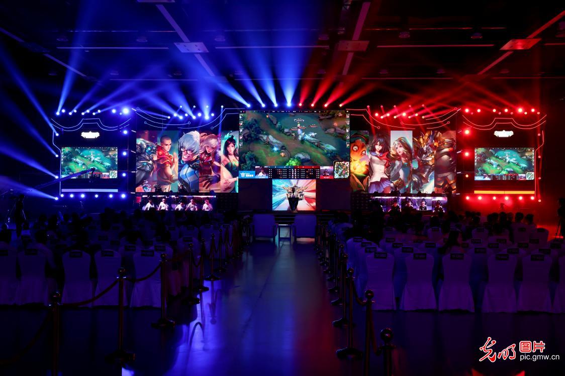 队友空位命 队友空位命